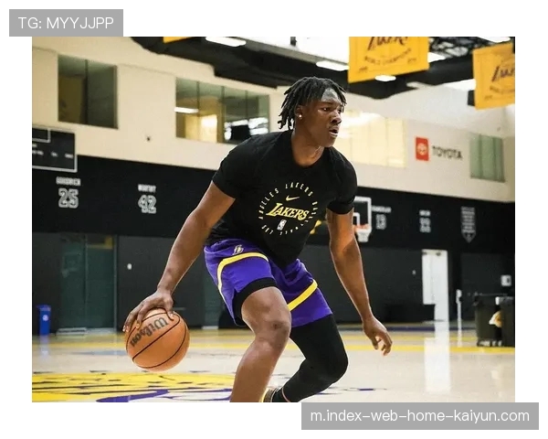 湖人队仅排名第十一 三分命中率问题困扰紫金军团走势